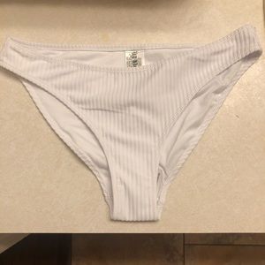 NWT Forever 21 small white ribbed bikini bottoms